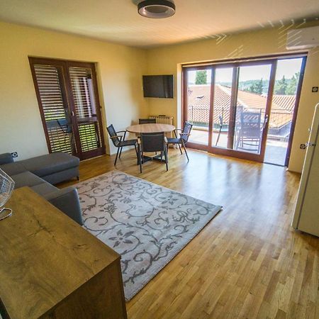 Apartments Sara 7, 8, 9 Portorož Kültér fotó