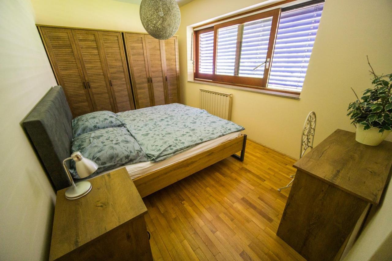 Apartments Sara 7, 8, 9 Portorož Kültér fotó