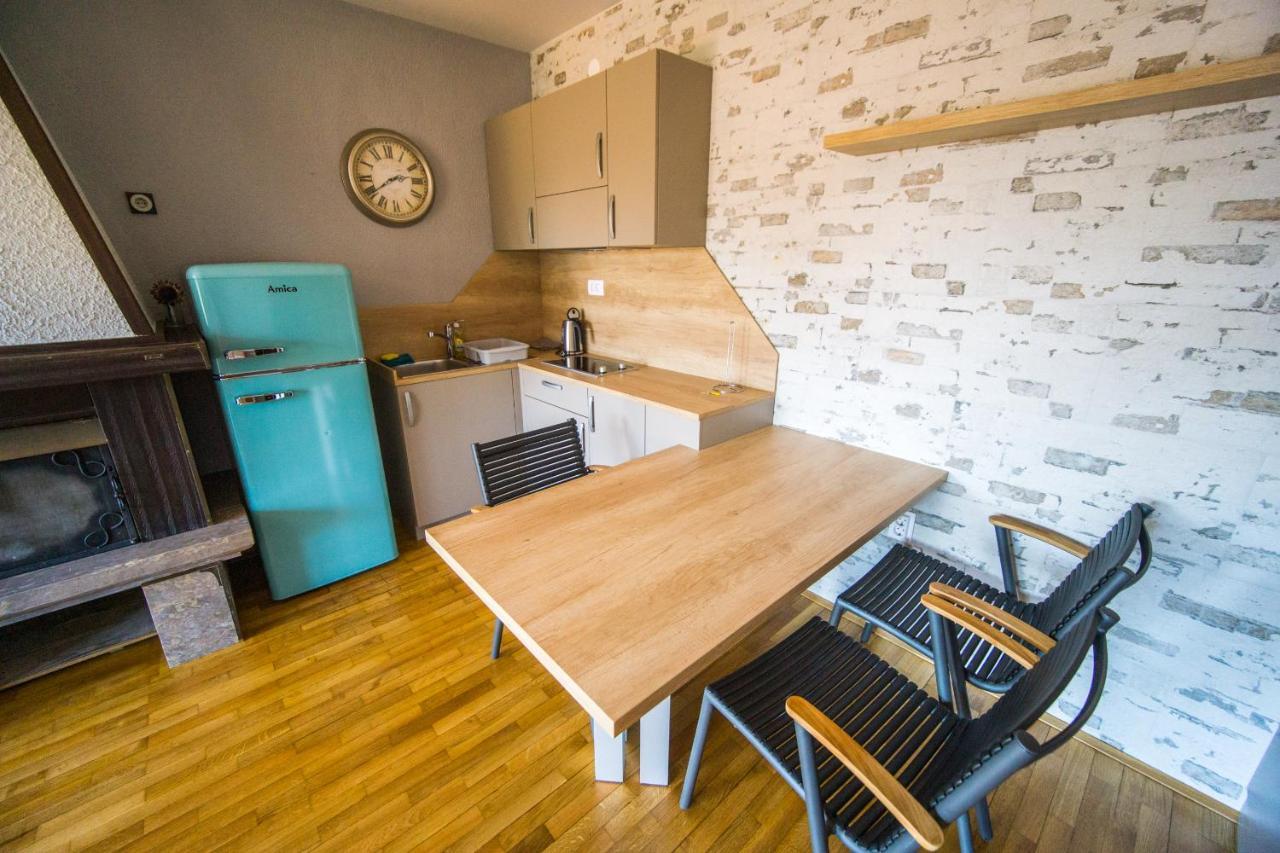 Apartments Sara 7, 8, 9 Portorož Kültér fotó