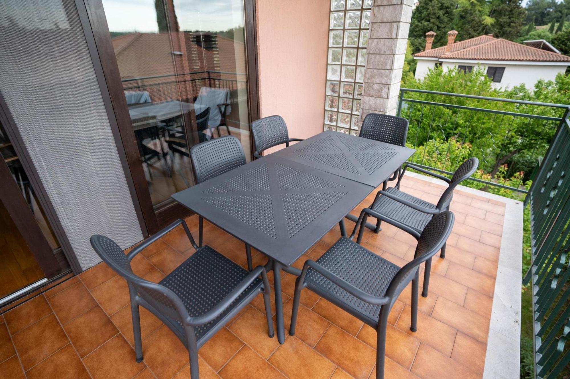 Apartments Sara 7, 8, 9 Portorož Kültér fotó